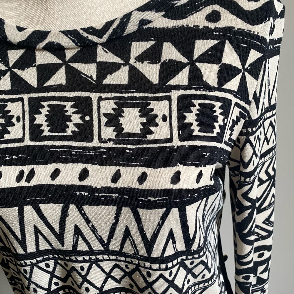 Miami Patterned Top Black/Cream Size M - Picture 3 of 7